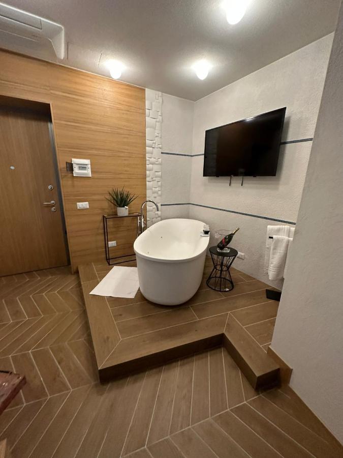 View Room Bacoli Luaran gambar